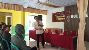 Dinas Peternakan Kabupaten Sukabumi Dukung TMMD, Gelar Penyuluhan Beternak di Desa Langkapjaya