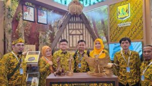 Ali Iskandar Kepala DPMPTSP Kabupaten Sukabumi Ikut Serta dalam APKASI Otonomi Expo 2025