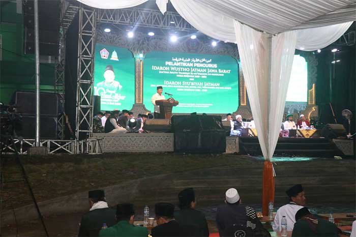 Haul Akbar KH Zezen ZA Bazul Asyhab