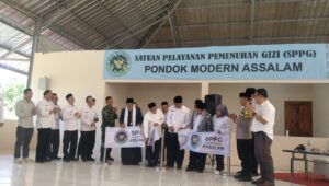 Bupati Sukabumi Launching MBG di Pondok Modern Asalam