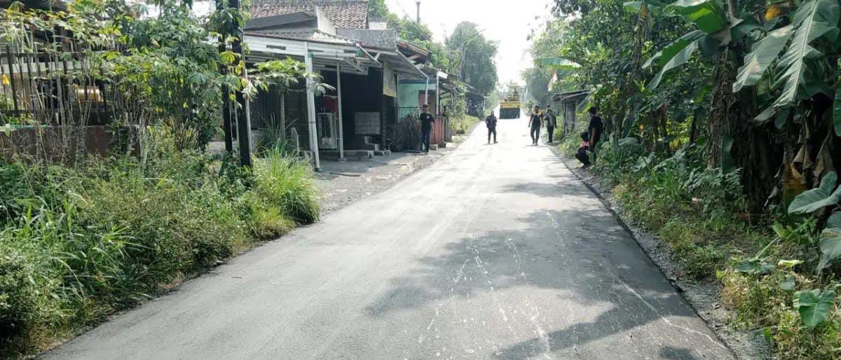 Jalan Sundawenang Bojonggenteng