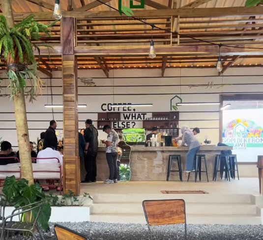 Ngopi di Kebon Awi Perbatasan Sukabumi