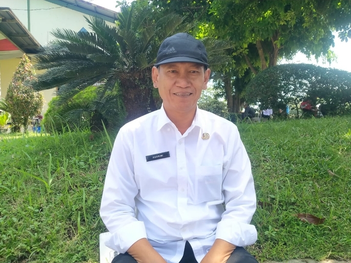 Kepala Puskesmas Warungkiara, Hudri