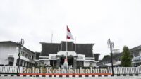Pintu Balai Kota Sukabumi Kini Terbuka Untuk Masyarakat Umum Yang Akan Menyampaikan Aspirasi