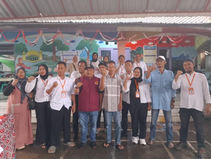 Ketua RW 04 Nanggeleng Kota Sukabumi Periode 2025–2030 Ade Fakih