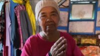 Kisaha Rohana, Wanita Berusia Senja yang Hidup di Rumah Penuh Sarang Tawon