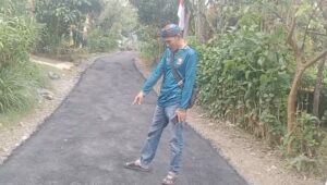 Pemdes Karangmekar Pengaspalan Jalan Pasirjati, Realisasikan Dana Desa Tahap II 2025