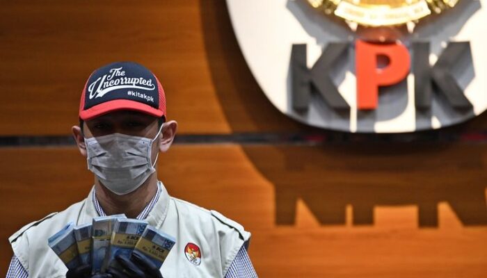 KPK Sita Ratusan Juta Rupiah dalam OTT Pegawai Pajak