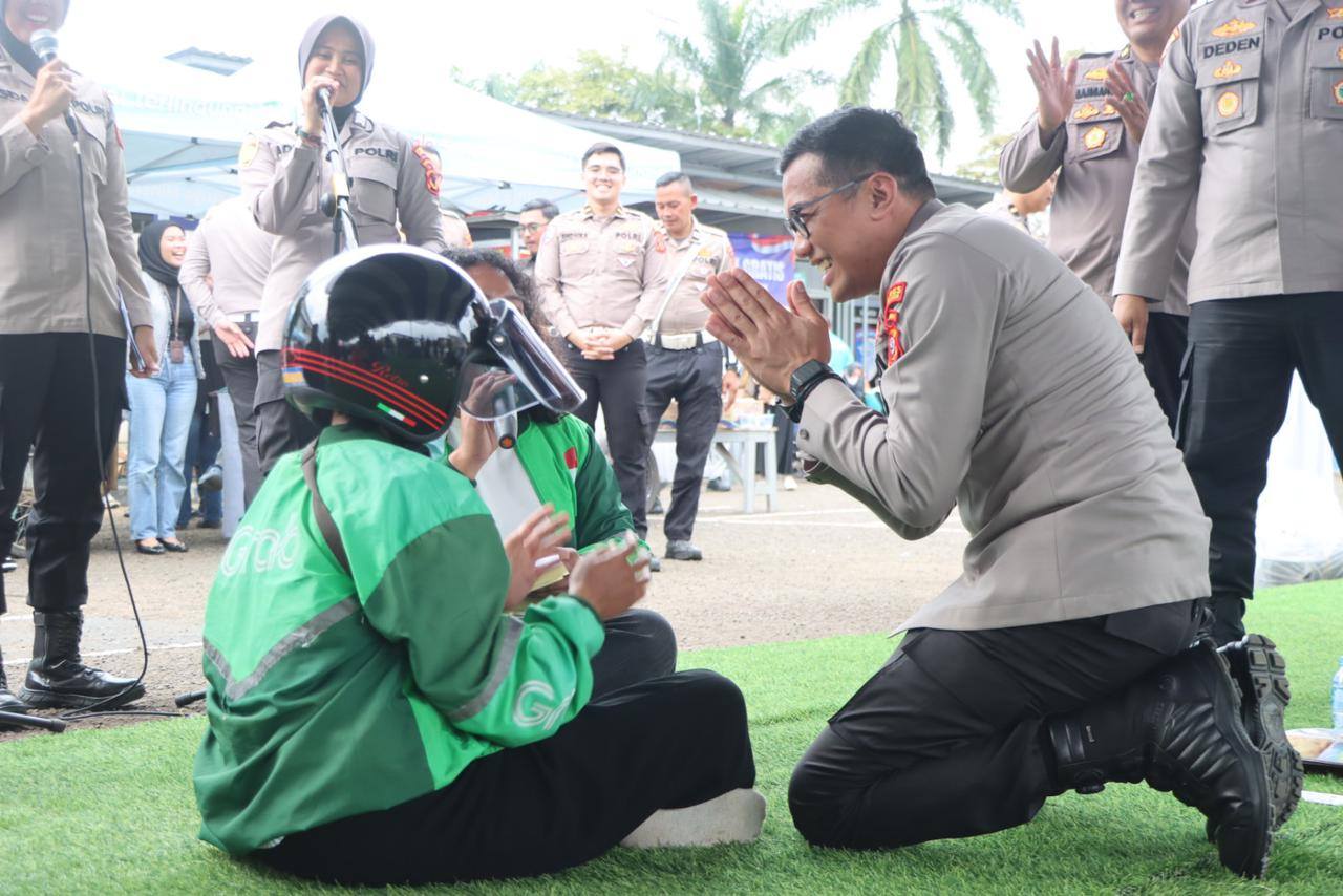 AKBP Ardian Satrio Utomo dimutasi setelah 19 hari menjabat Kapolres Sukabumi Kota. Ia digantikan AKBP Sentot Kunto Wibowo. Sumber Foto: Humas Polres Sukabumi Kota