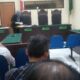 KEMBALI BERSIDANG: Sidang lanjutan perkara gugatan pembayaran Pajak Waris Tanah Natadipura dengan Register Perkara Nomor 34/Pdt.G/2025/PN.Cbd kembali digelar di Pengadilan Negeri Cibadak, tanpa menghadirkan saksi fakta, Rabu (21/1/2026). Foto: KARIMULLAH/INILAHSUKABUMI.COM