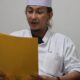 Bahar bin Smith saat membacakan permohonan maaf. Foto: Istimewa
