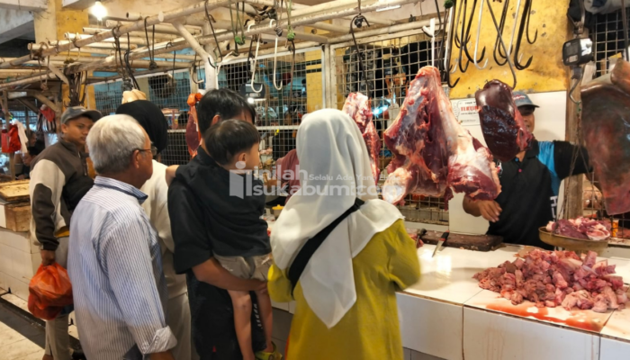 Jelang Ramadan, di Cibadak Sukabumi Harga Daging Sapi ‘Gemuk’, Harga Daging Ayam ‘Terbang’