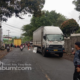 Perempuan pengendara Beat tewas terlindas mobil Sumbu Tiga di Cibadak Sukabumi sekira pukul 16.00 WIB, Sabtu (28/3/2026). Foto: INILAHSUKABUMI.COM