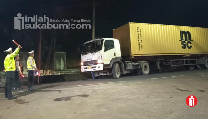 Mendengar Keluhan Sopir yang Ditilang Polisi Sukabumi; Simalakama Antara Aturan dan Perintah Perusahaan