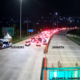 Pantauan CCTV menunjukkan antrean kendaraan mengular di Gerbang Tol Parungkuda hingga exit Tol Bocimi arah Cibadak pada pukul 19.29 WIB akibat kepadatan lalu lintas. Foto: Tangkapan Layar CCTV
