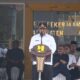 Bupati Sukabumi, Asep Japar saat menghadiri acara halalbihalal di halaman Kantor Dinas PU pada Rabu (1/4/2026) kemarin. Foto: Humas Pemkab Sukabumi