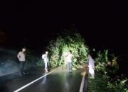 Malam ini, Jalur Sukabumi-Lengkong Lumpuh Total, Ada Longsor di Bojong Jengkol Jampangtengah
