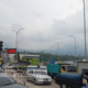 Kemacetan parah terjadi di pintu masuk Tol Parungkuda, Kabupaten Sukabumi, pada Sabtu (4/4/2026) sore sekira pukul 15.08 WIB. Foto: IDAM/INILAHSUKABUMI.COM