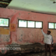 Inilah kondisi kelas di SDN Kaum, Desa Hegarmanah, Kecamatan Warungkiara, Kabupaten Sukabumi. Foto: KARIMULLAH/INILAHSUKABUMI.COM