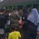 Pelaku rudapaksa sempat diamuk massa di Kecamatan Parungkuda, Kabupate Sukabumi sebelum akhirnya diamankan apparat kepolisian pada Sabtu (9/5/2026). Foto: Istimewa