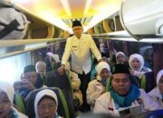 Suasana Haru Selimuti Pelepasan Jemaah Haji Kota Sukabumi 2026, Ada Remaja 18 Tahun dan Lansia 85 Tahun