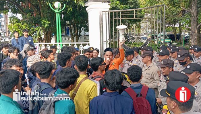 Geruduk Pendopo Sukabumi, BEM Nusantara Tuntut Evaluasi Total Program MBG dan KDMP hingga Isu Demokrasi