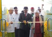 Bupati Sukabumi, Asep Japar saat meresmikan Gedung MUI Kabupaten Sukabumi di Komplek Pusat Pengembangan Dakwah Islam (Pusbangdai), Kecamatan Cikembar, Senin (1/6/2026). Foto: Humas Pemkab Sukabumi