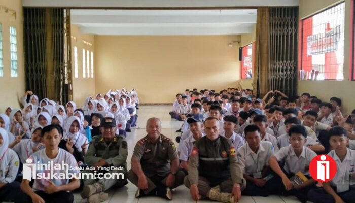 Cegah Kenakalan Pelajar, Satpol PP Sukabumi “Turun Gunung” ke Sekolah-sekolah di Warungkiara